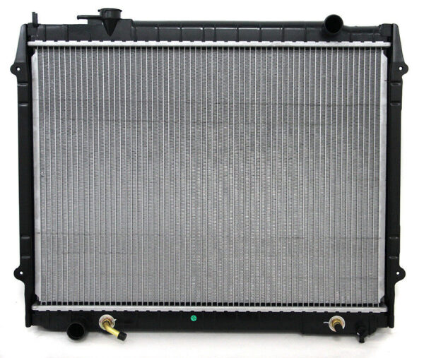 New Fits TOYOTA TACOMA 1995-2004 Radiator 4 Cylinder 2.4L 2.7L Engine TO3010177