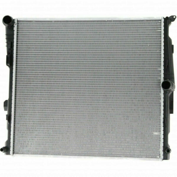 New Fits BMW X3 2011-2012 Radiator 28i Model BM3010177