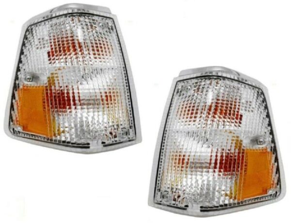 New Set Of 2 Fits VOLVO 240 1990-1993 Left And Right Side Corner Lamp Assembly